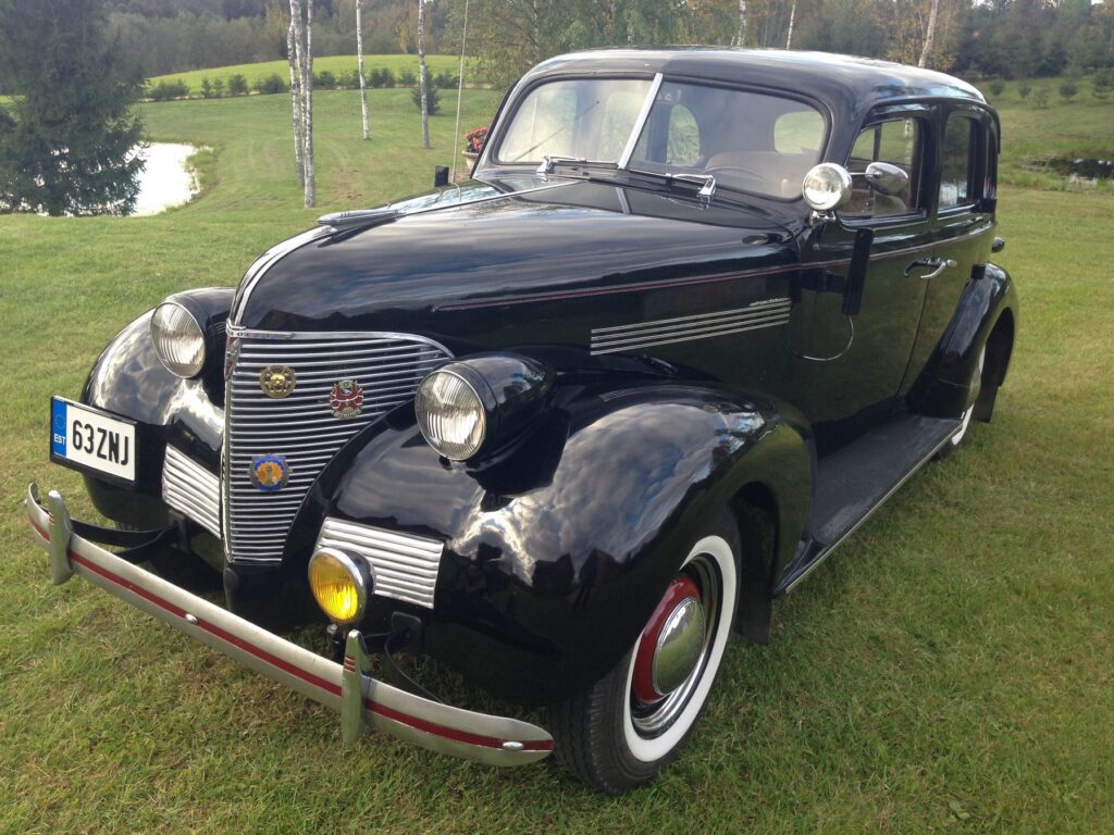 Chevrolet Super Deluxe 4D