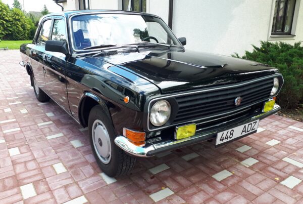 GAZ 24-10 1987