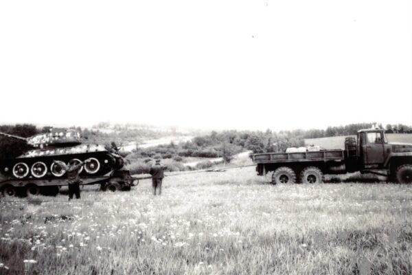 Mäksa tanki T-34/85 äravedu 1993