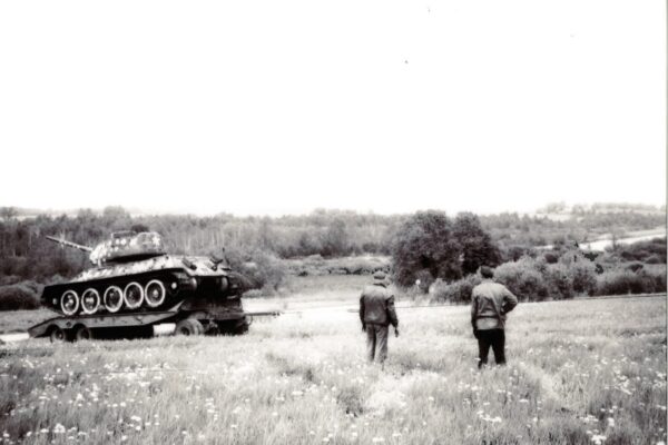 Mäksa tanki T-34/85 äravedu 1993