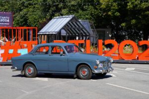 Hansaretro 2020 autovabaduse puiestee