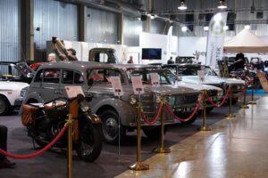 Motoshow 2021 Levateki musta numbriga sõidukite näitus